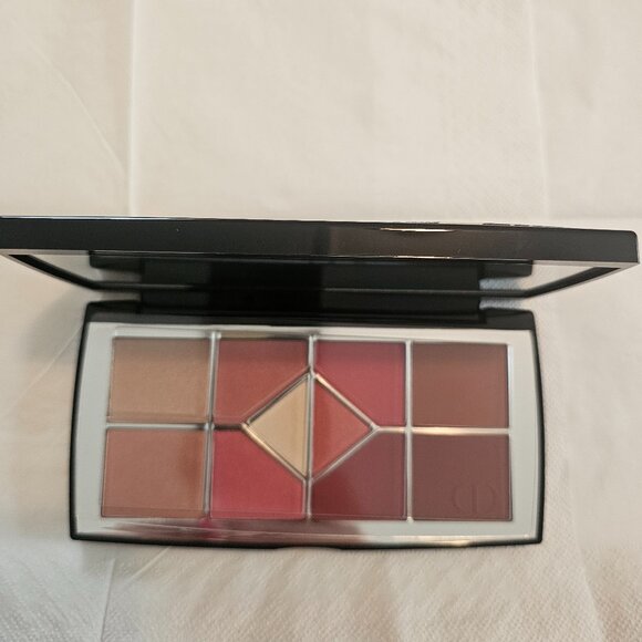 BRAND NEW Christian Dior Makeup Set - Picture 3 of 8